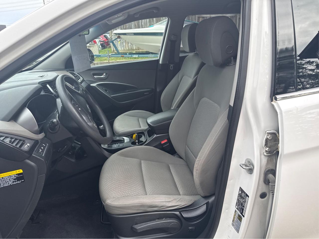 2015 Hyundai Santa Fe GL - Photo #9