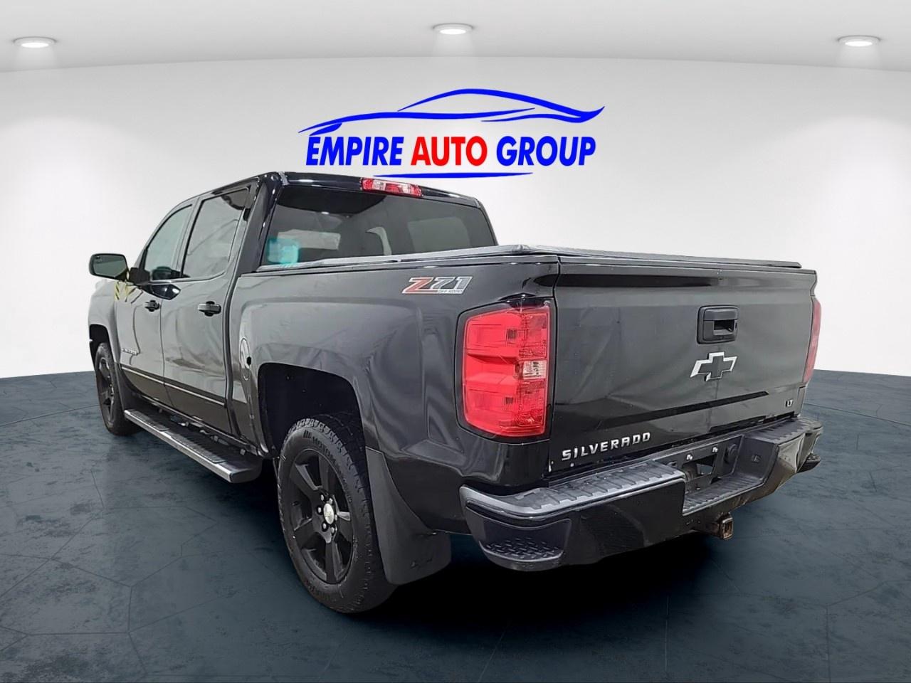 2016 Chevrolet Silverado LT Photo