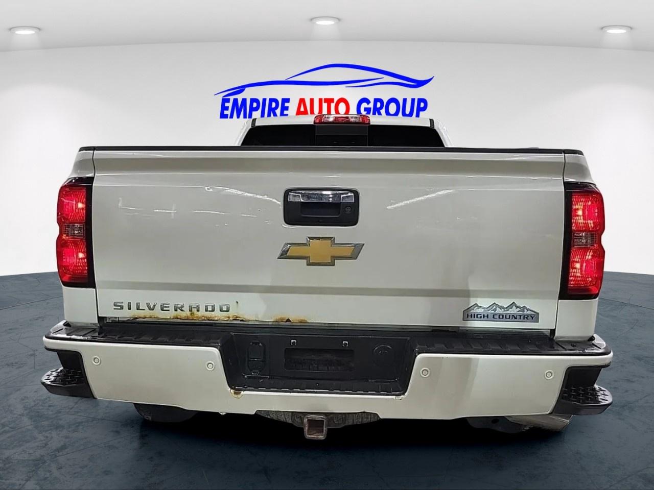 2015 Chevrolet Silverado HIGH COUNTRY CREW CAB Photo