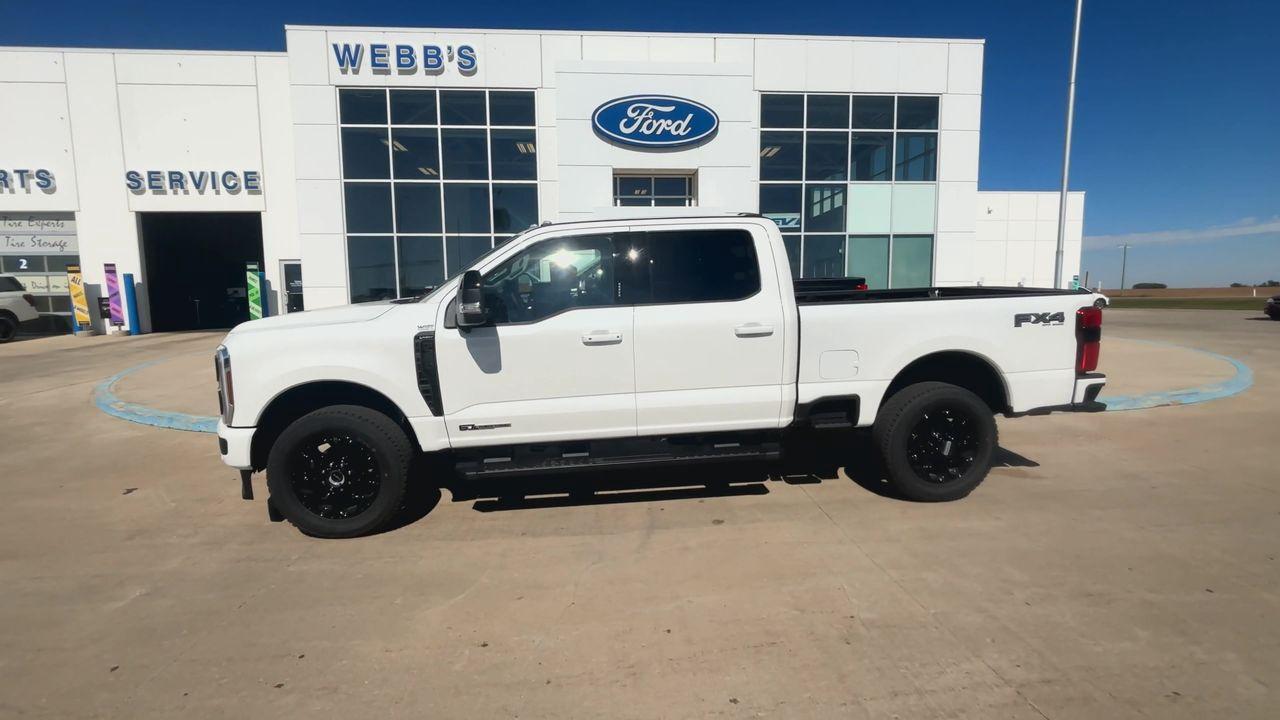 2026 Ford F-350 Super Duty SRW LARIAT 4WD CREW CAB 6.75' BOX Photo5