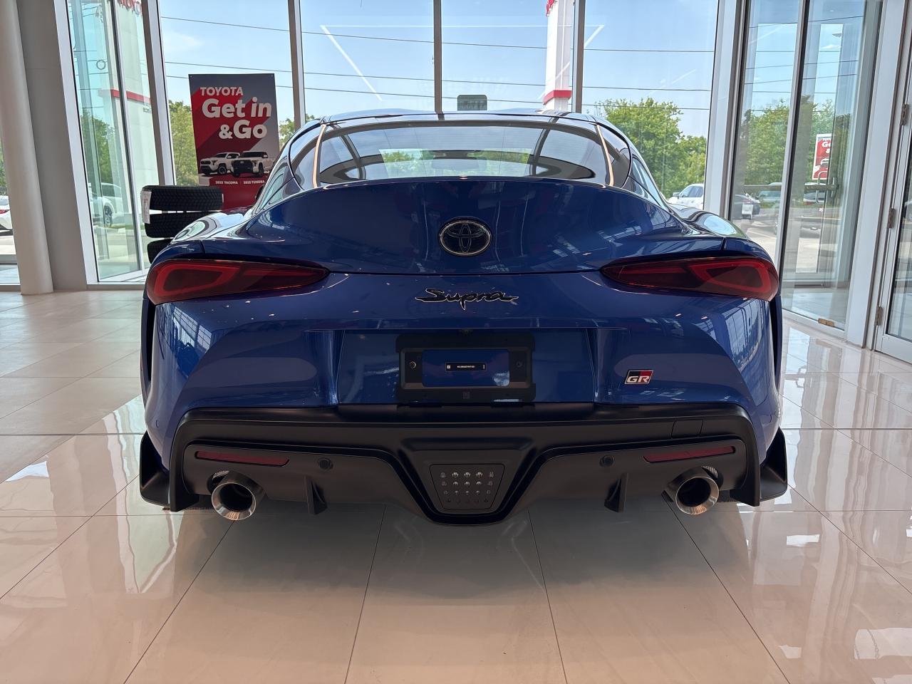 2026 Toyota Supra GR 3.0T Photo4