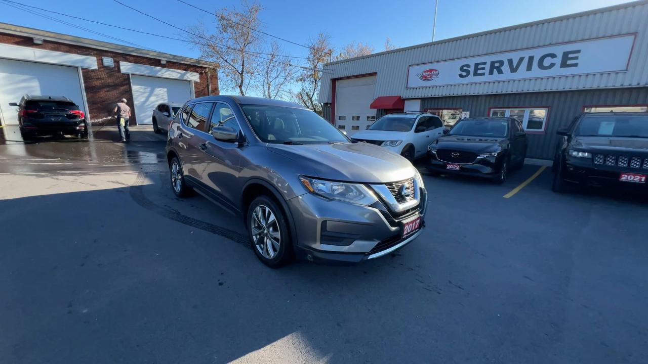2017 Nissan Rogue AWD | LOW KMS!! | HEATED SEATS | REAR CAM | A/C Photo