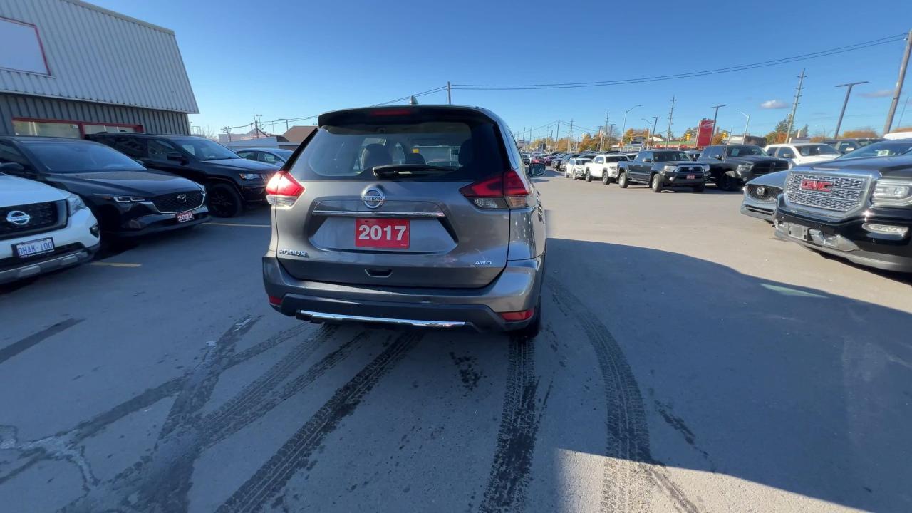 2017 Nissan Rogue AWD | LOW KMS!! | HEATED SEATS | REAR CAM | A/C Photo
