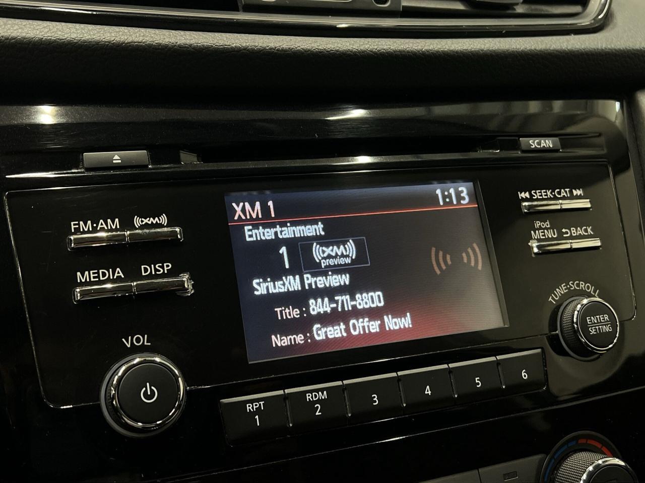 2017 Nissan Rogue AWD | LOW KMS!! | HEATED SEATS | REAR CAM | A/C Photo