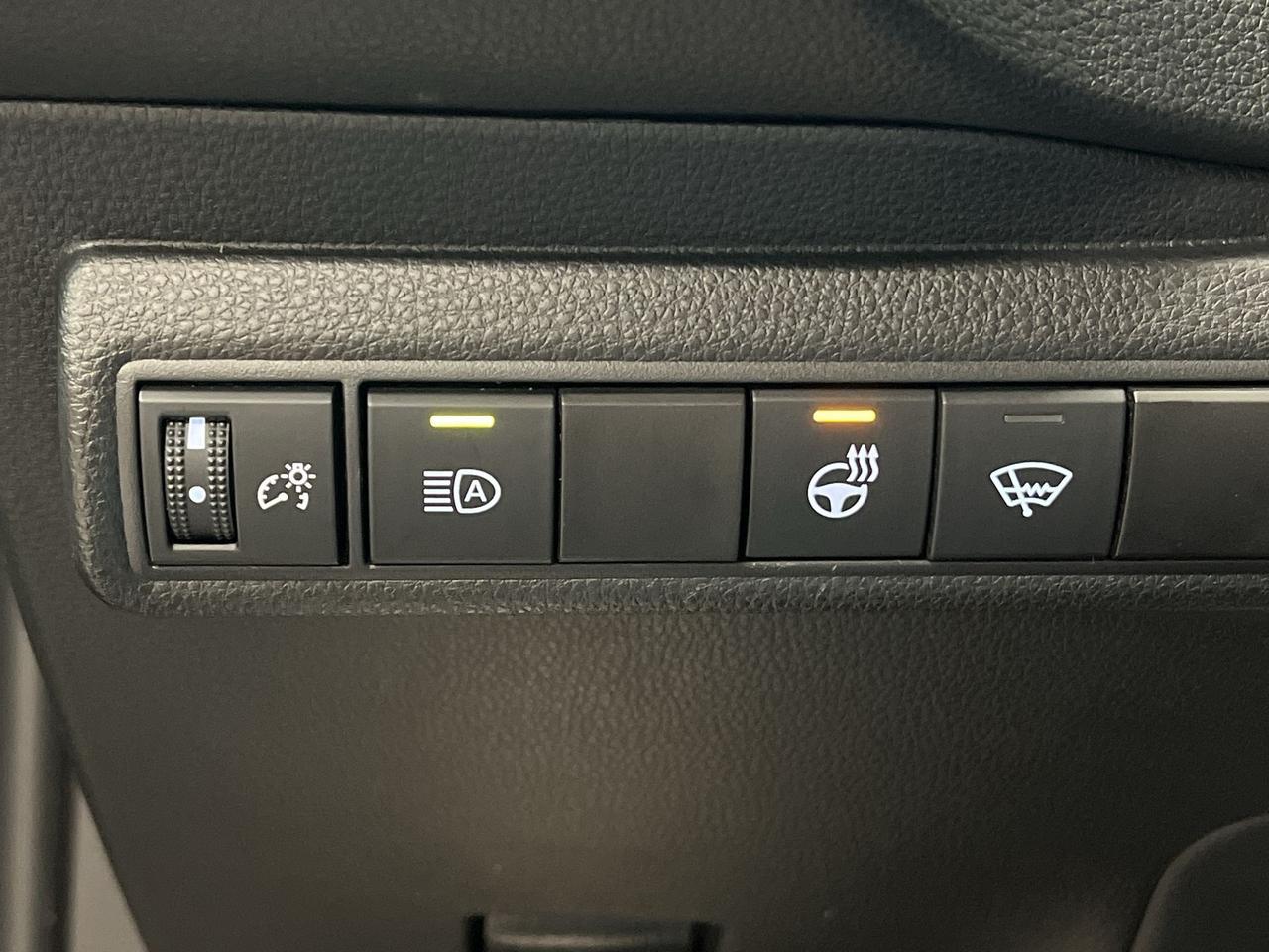 2023 Toyota Corolla LE PREMIUM | SUNROOF | HTD SEATS | ALLOYS|CARPLAY Photo