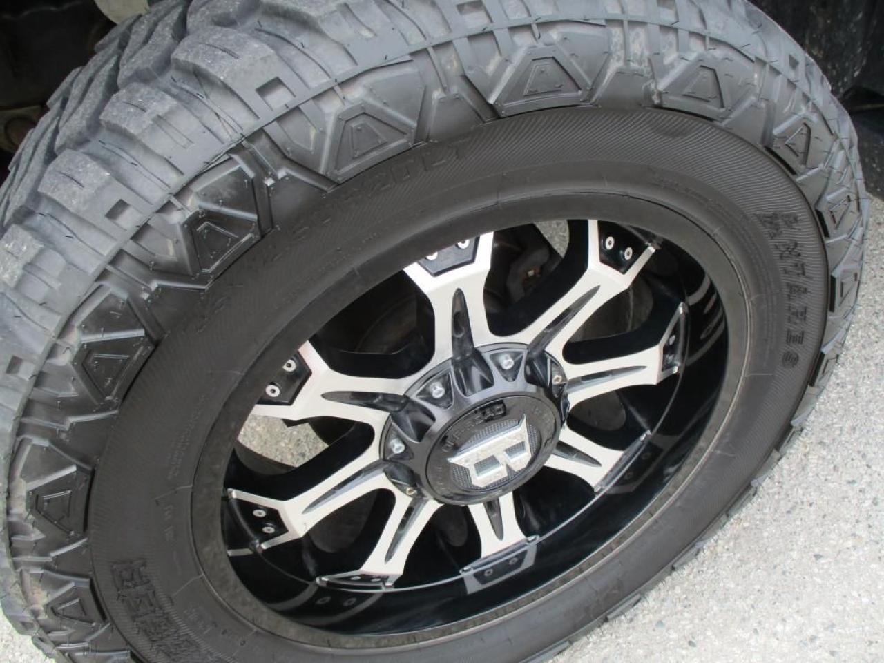 2014 Jeep Wrangler Unlimited Sahara 4WD Photo20