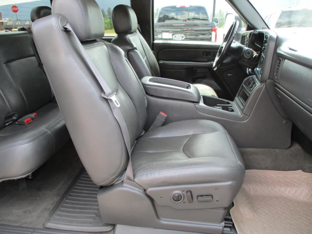 2006 Chevrolet Silverado 2500 HD LT EXT  DURAMAX 4X4 Photo13