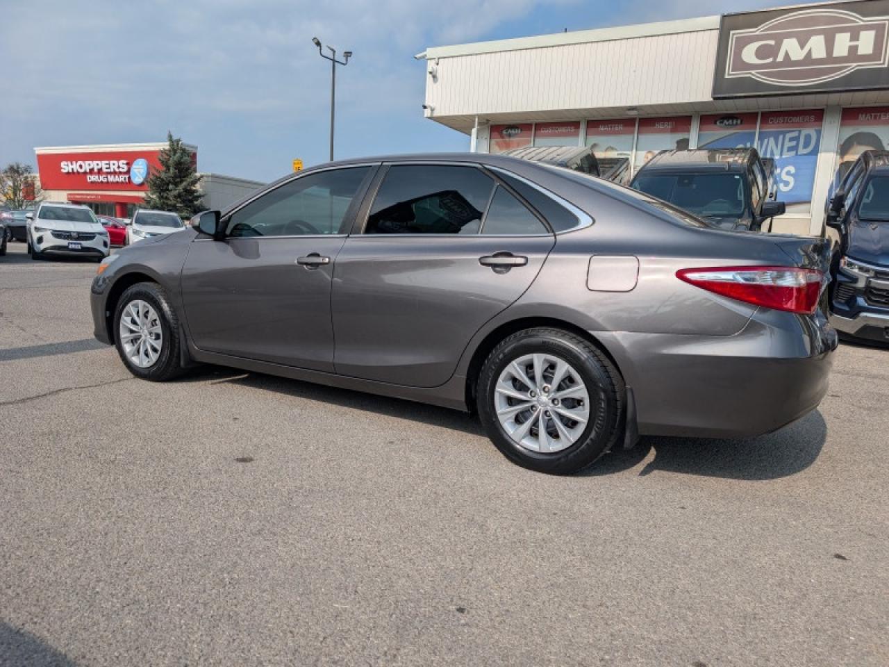 2016 Toyota Camry LE  **REAR CAMERA - BLUETOOTH** Photo2