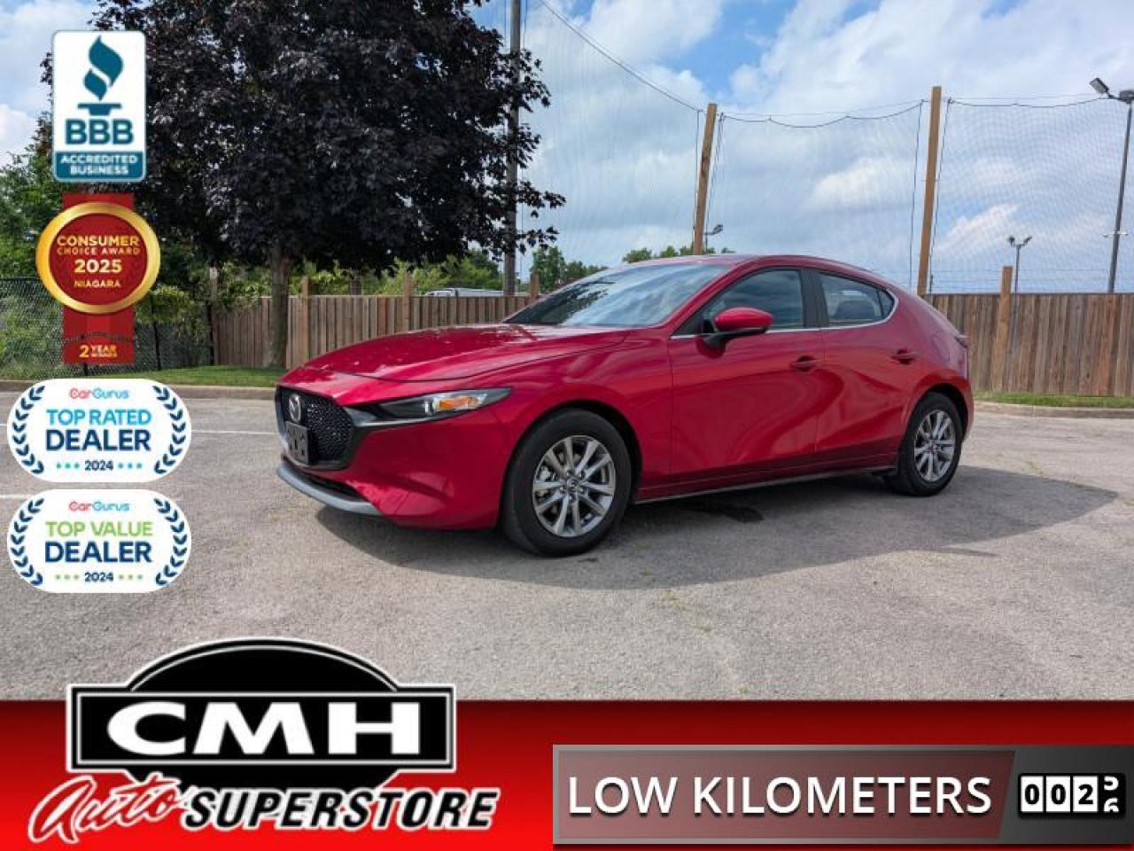2025 Mazda MAZDA3 Sport GX  **ULTRA LOW MILEAGE**