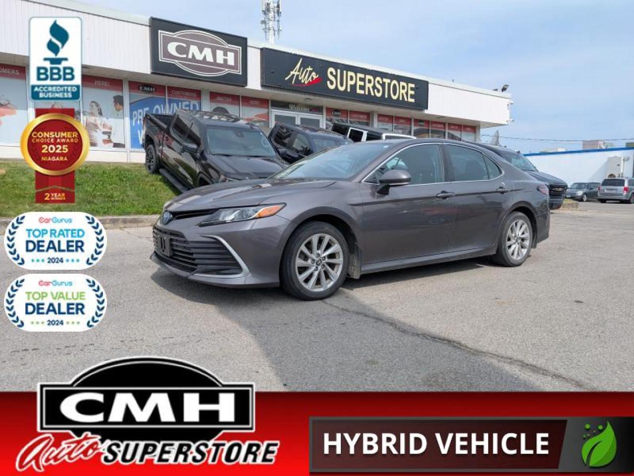 Used 2021 Toyota Camry LE  **15 SERVICE RECORDS** for sale in St. Catharines, ON