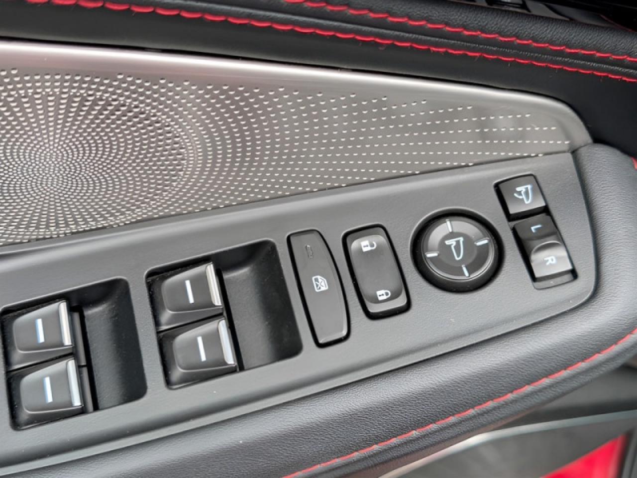 2022 Acura MDX Type S Ultra  **BRAND NEW BRIDGESTONE TIRES !!!** Photo