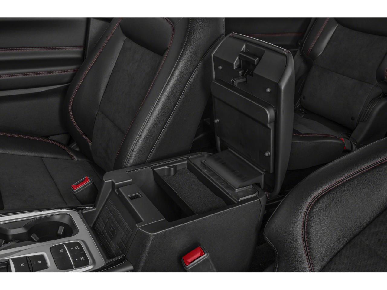 2022 Ford Explorer ST-Line Photo5