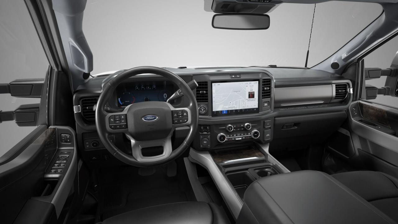2026 Ford F-350 Super Duty SRW Lariat Photo5