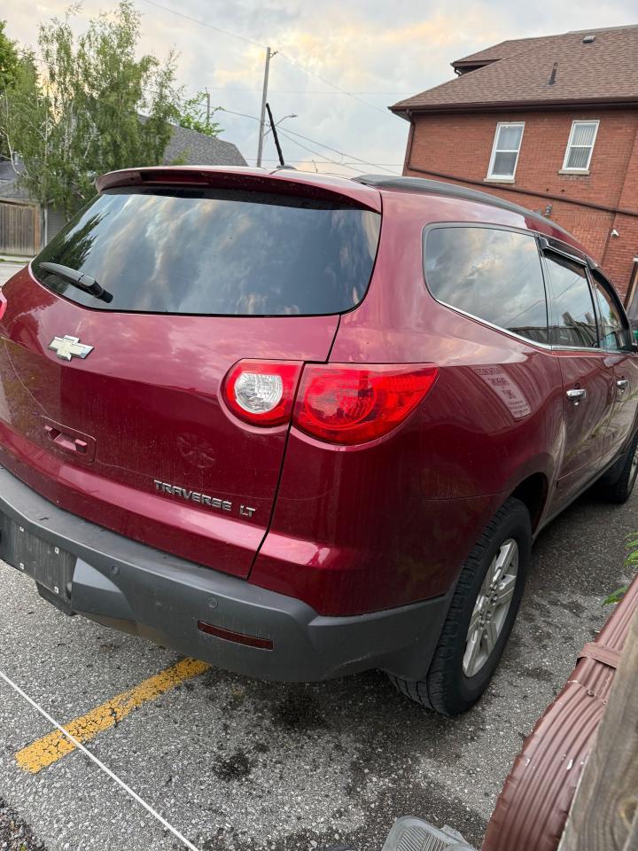 2010 Chevrolet Traverse LT - Photo #22