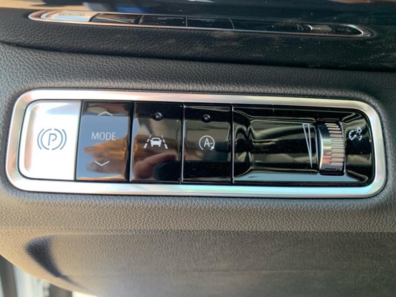 2025 Buick Envision Sport Touring  - Leather Seats Photo