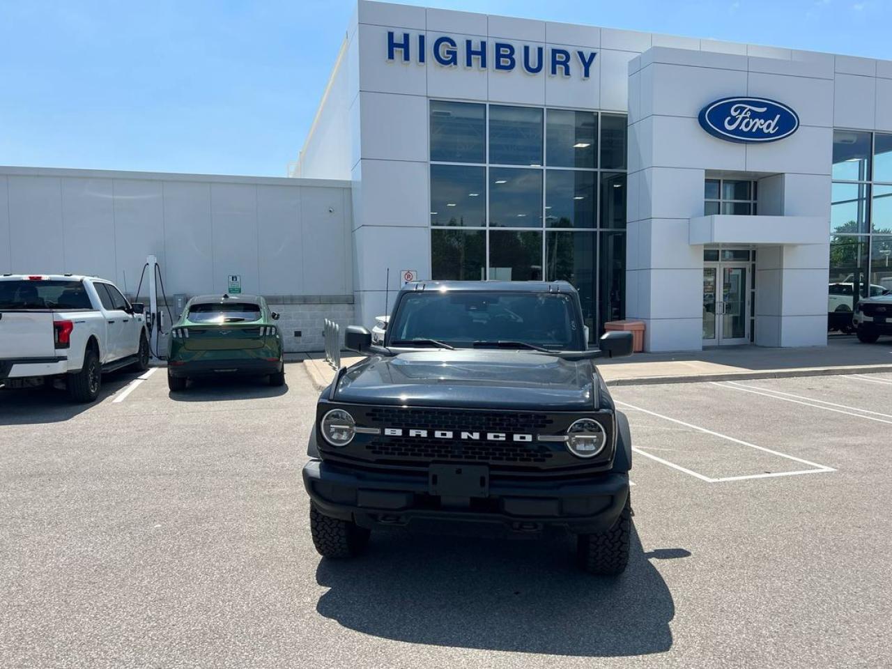 New 2025 Ford Bronco Big Bend for sale in London, ON