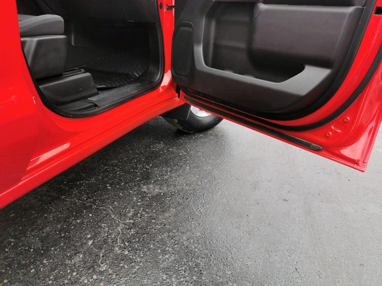 2019 Chevrolet Silverado 1500 LT - Photo #13