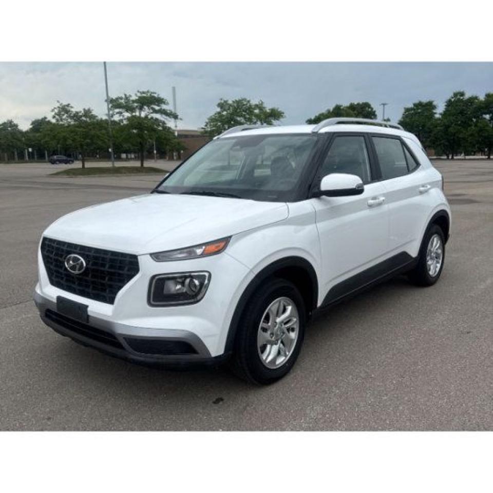 Used 2025 Hyundai Venue Preferred | Heated Seats + Steering | Carplay + Android | Remote Start | Reverse Cam | and More ! for sale in Guelph, ON