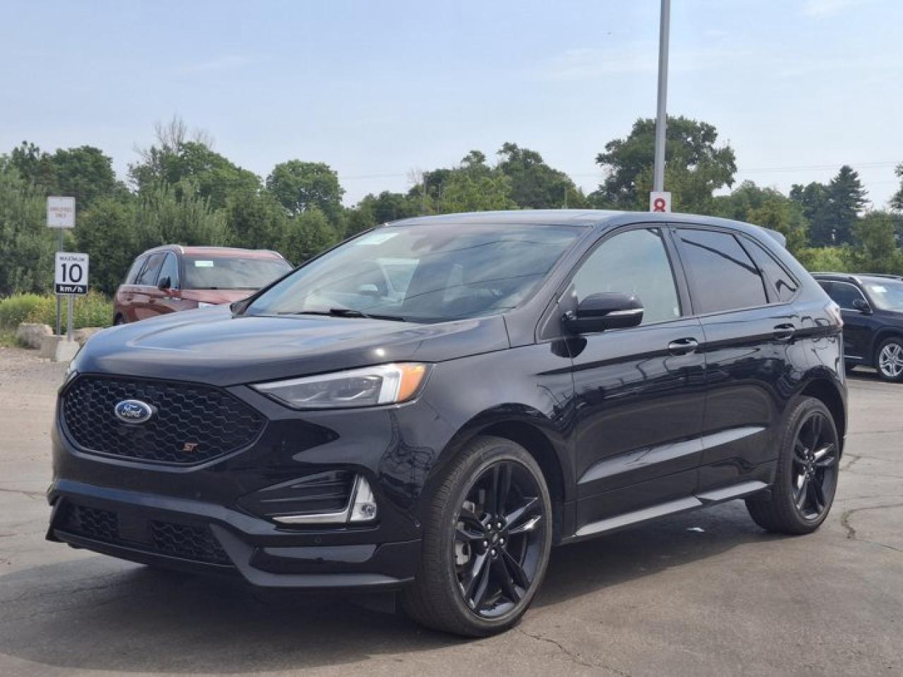 Used 2024 Ford Edge ST AWD | 401A | Leather | Pano Roof | Adaptive Cruise | Heated Wheel + Seats | B&O Audio | and More! for sale in Guelph, ON