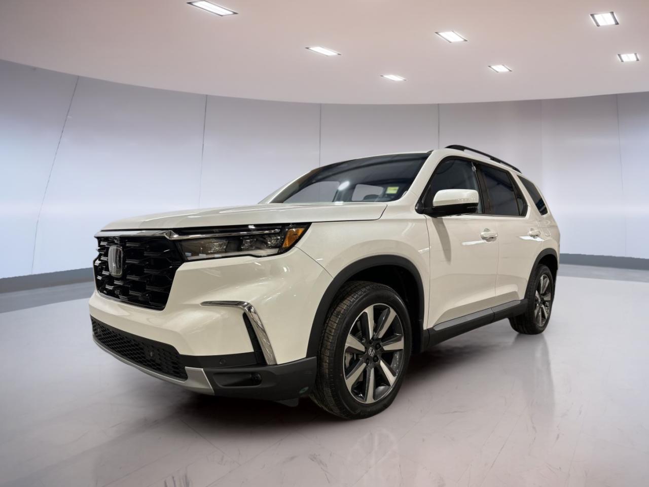 New 2025 Honda Pilot Touring for sale in Moose Jaw, SK