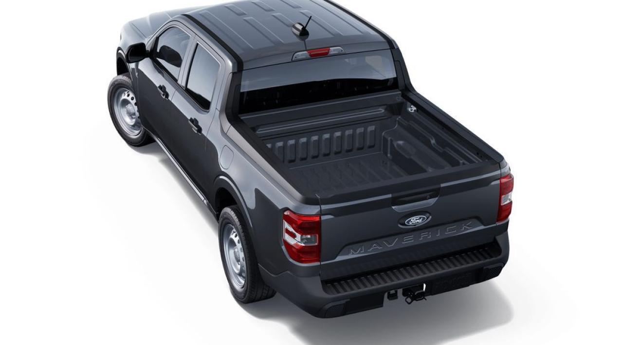 2025 Ford Maverick XL Photo10
