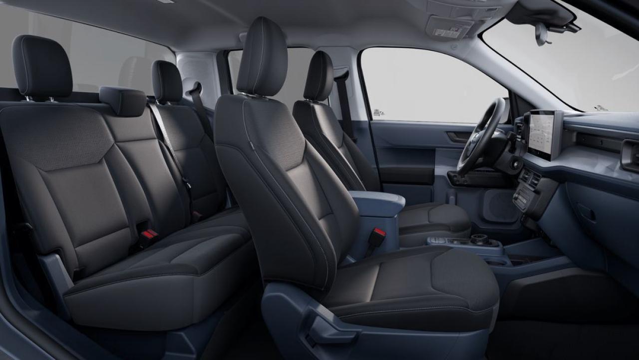 2025 Ford Maverick XL Photo6
