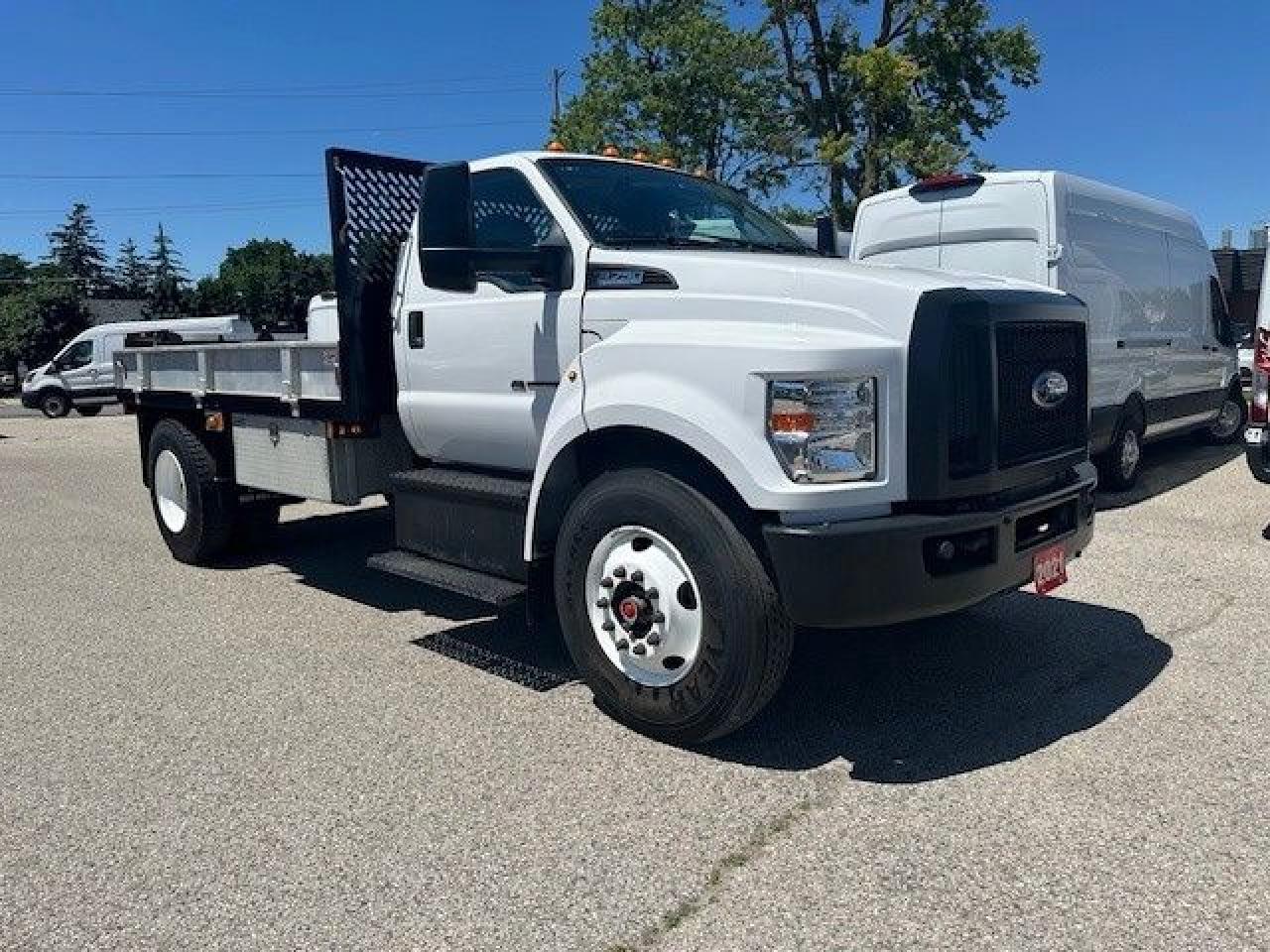 2021 Ford F-750SD Base