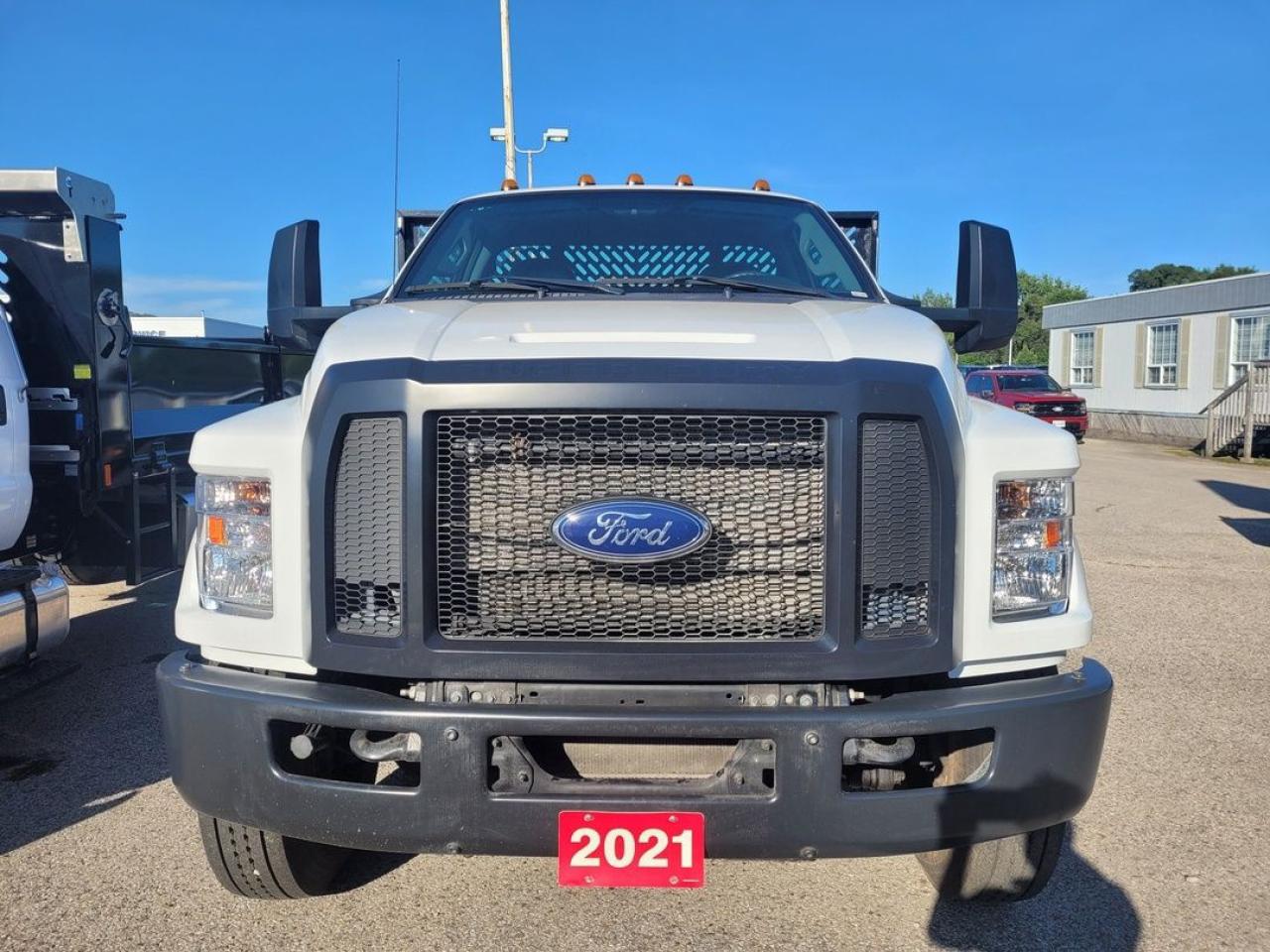 2021 Ford F-750SD Base Photo2