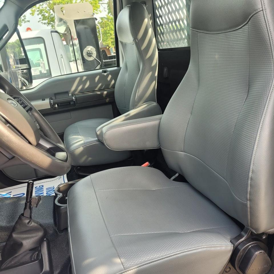 2021 Ford F-750SD Base Photo28