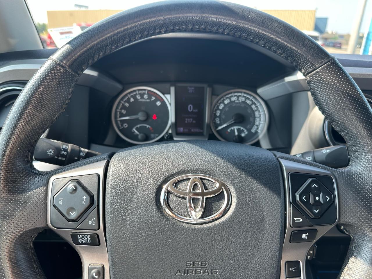 2020 Toyota Tacoma SR5 Photo