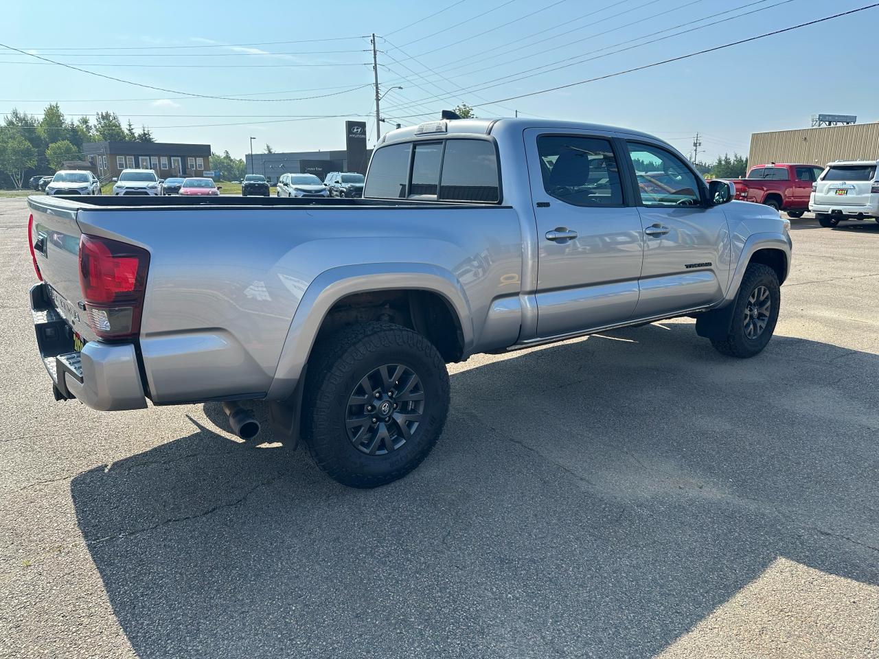 2020 Toyota Tacoma SR5 Photo