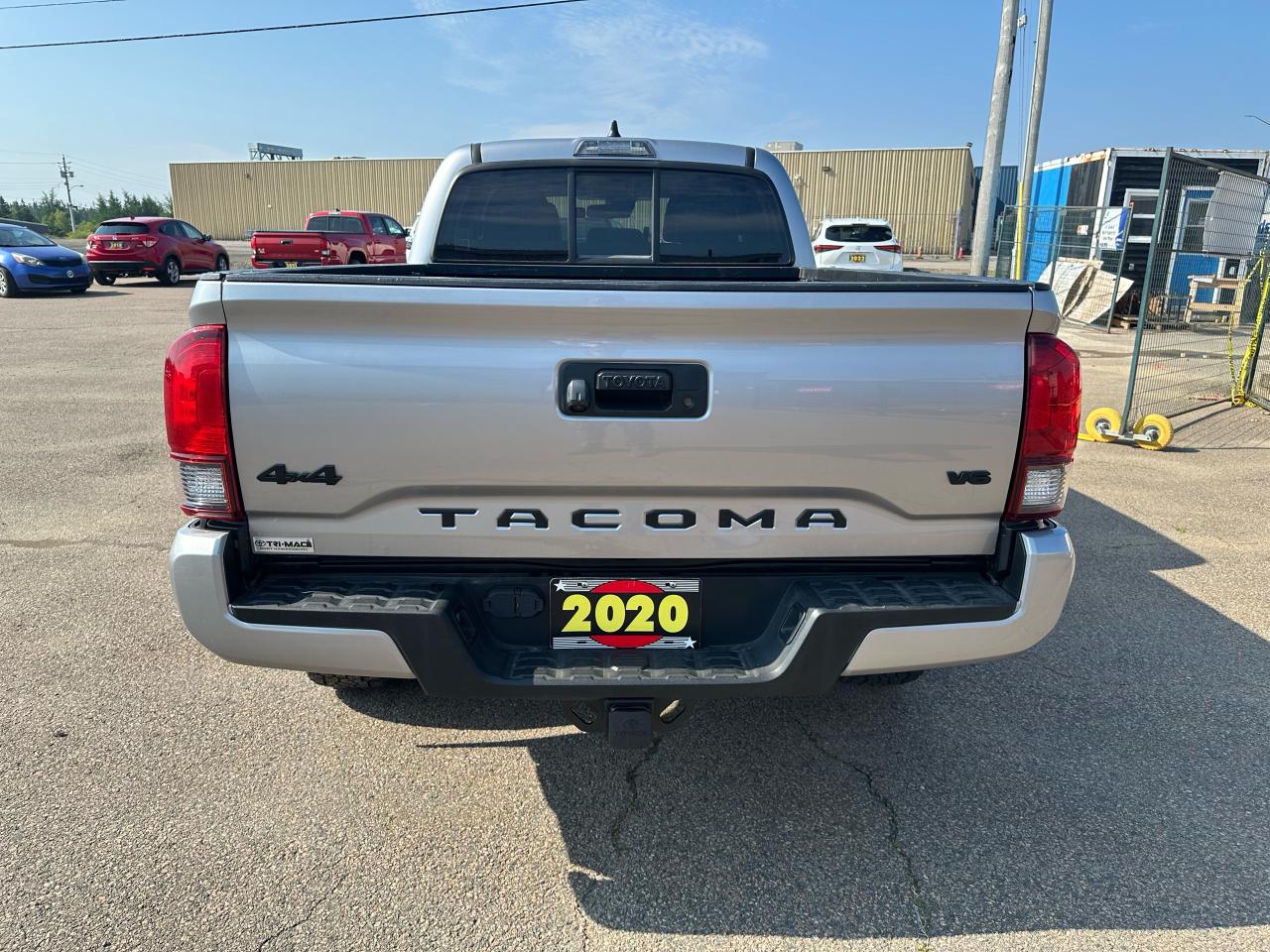 2020 Toyota Tacoma SR5 Photo