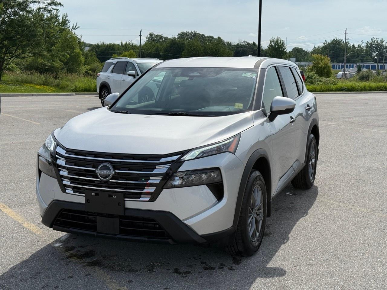 2025 Nissan Rogue AWD S Photo2