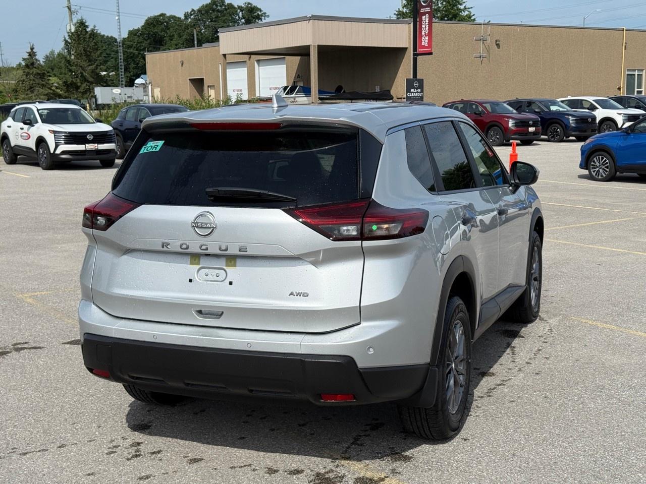 2025 Nissan Rogue AWD S Photo