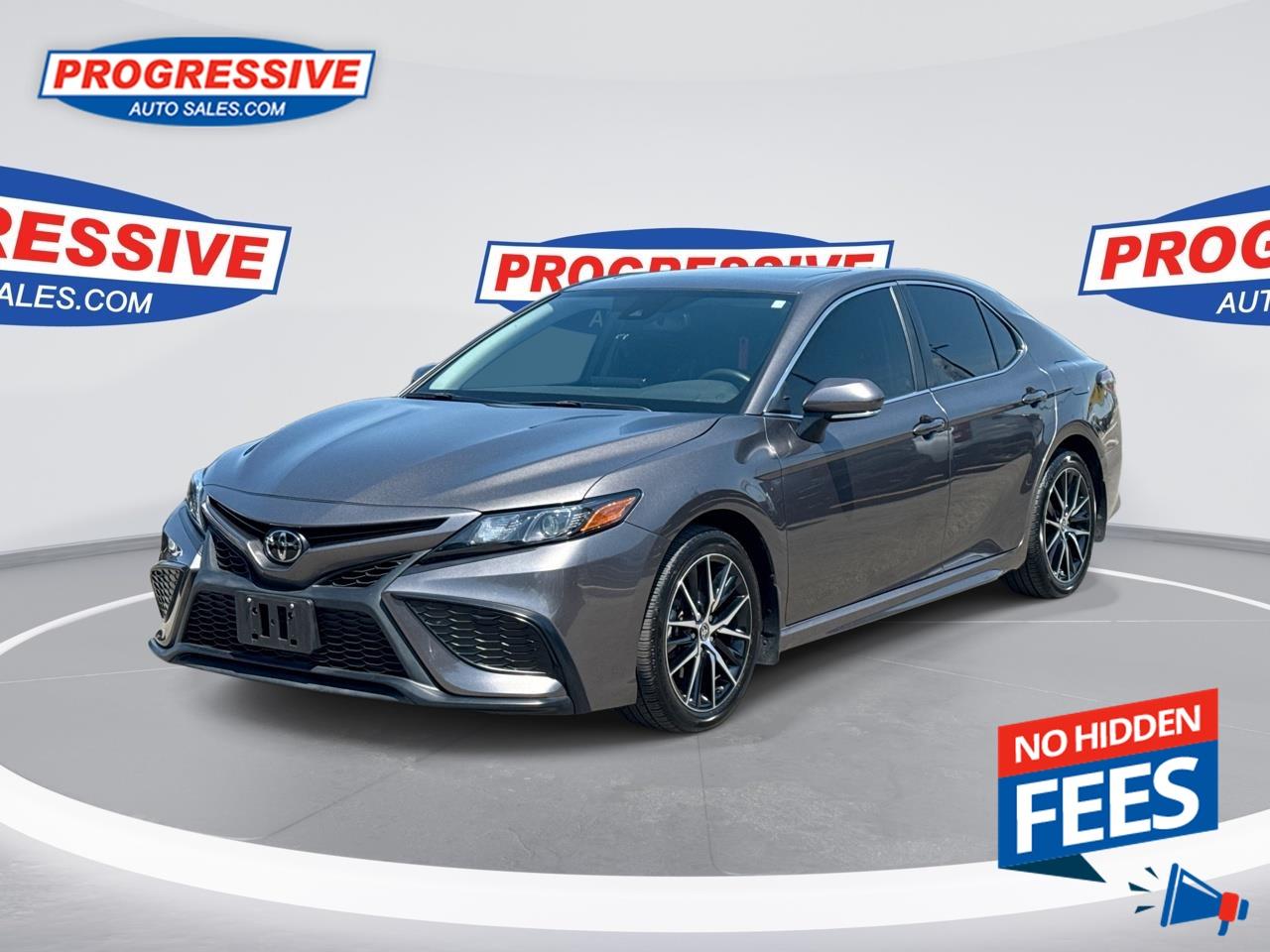Used 2024 Toyota Camry SE - Heated Seats -  Apple Carplay for sale in Sarnia, ON