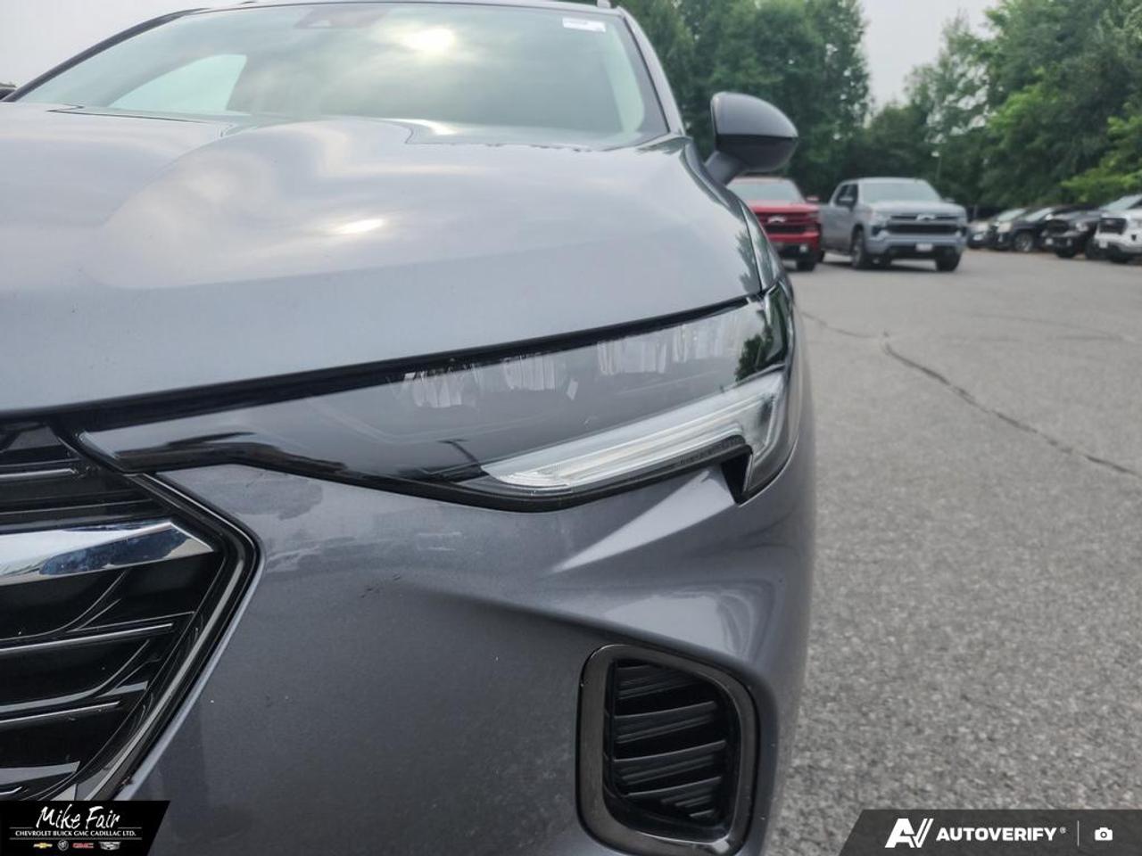 2022 Buick Envision Essence AWD,moonroof,safety alert seat,heated front seats/outside mirrors/steering wheel,memory settings Photo