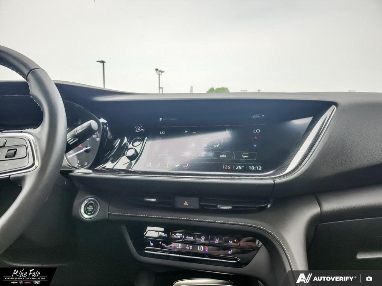 2022 Buick Envision Essence AWD,moonroof,safety alert seat,heated front seats/outside mirrors/steering wheel,memory settings Photo