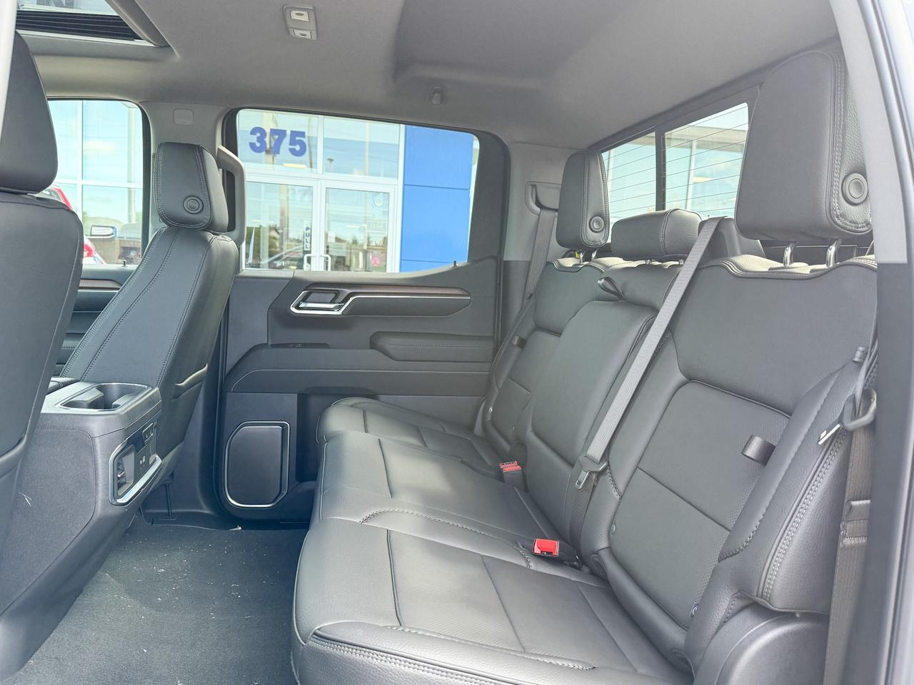 2025 GMC Sierra 1500 Denali 5.3L V8 WITH REMOTE START/ENTRY, SUNROOF, HEATED SEATS, HEATED STEERING WHEEL, VENTILATED SEATS, BOSE SPEAKERS, APPLE CARPLAY AND ANDROID AUTO Photo
