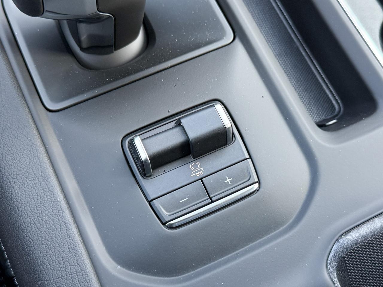 2025 GMC Sierra 1500 Denali 5.3L V8 WITH REMOTE START/ENTRY, SUNROOF, HEATED SEATS, HEATED STEERING WHEEL, VENTILATED SEATS, BOSE SPEAKERS, APPLE CARPLAY AND ANDROID AUTO Photo
