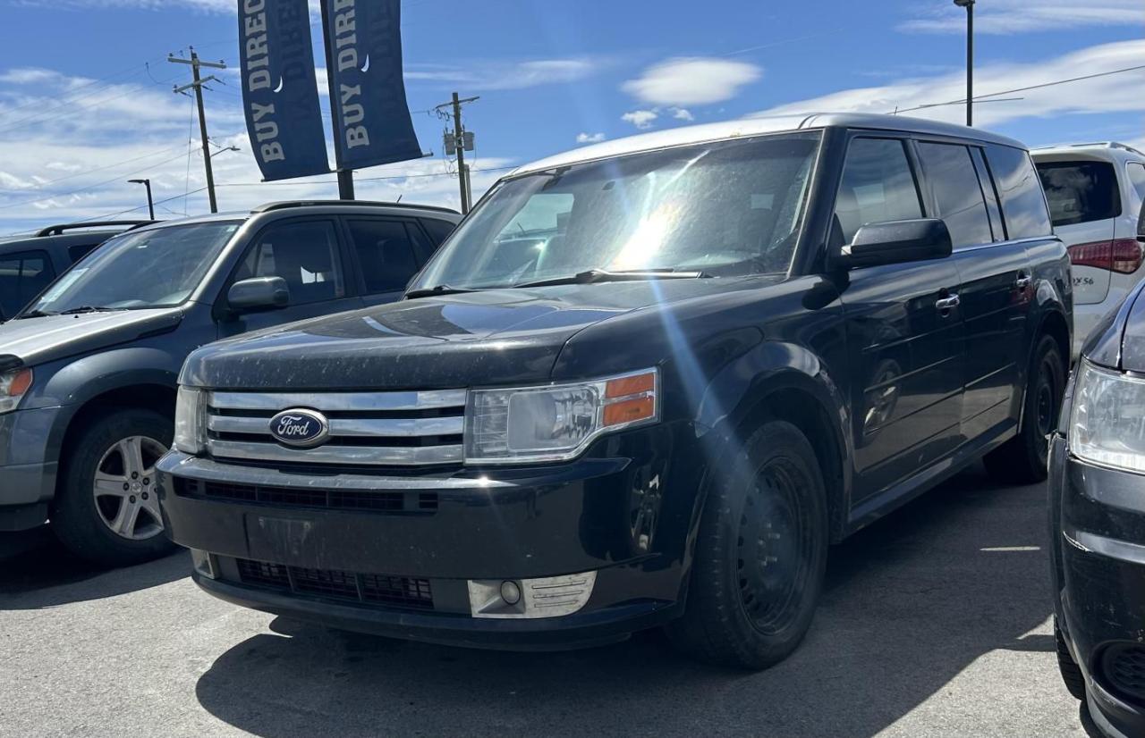 Used 2012 Ford Flex SEL AUTO, KEYLESS ENTRY, THREE ROWS, SUNROOF, FABRIC SEATS, CD PLAYER WITH RADIO!!! for sale in Kelowna, BC