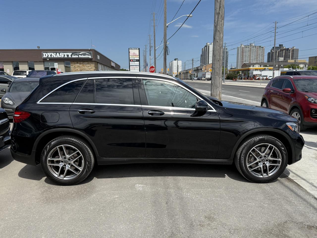 2019 Mercedes-Benz GLC-Class 300 //AMG SPORT | PANO | LOADED - Photo #13