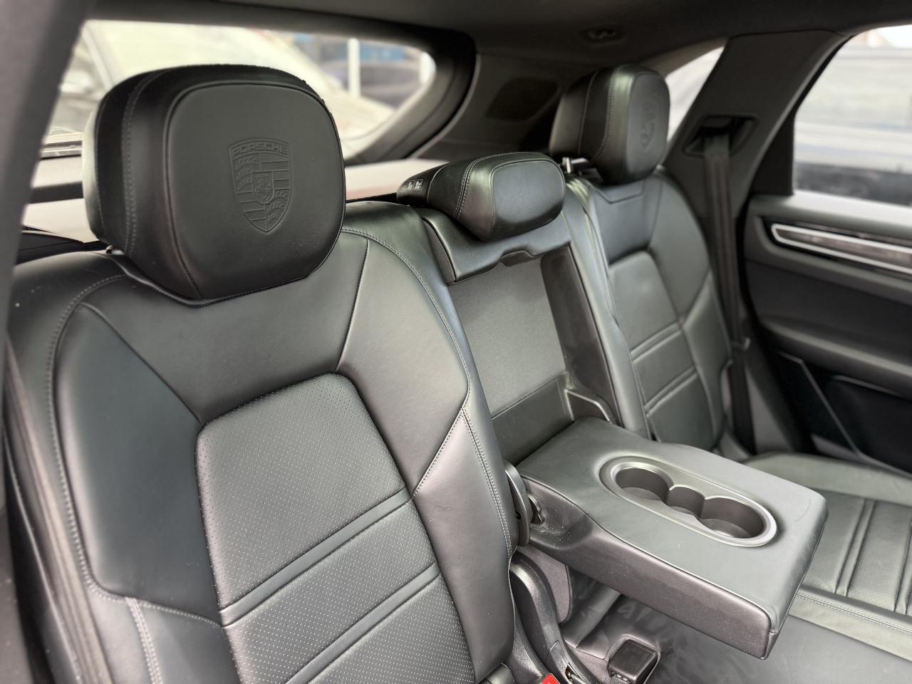 2019 Porsche Cayenne S | PREMIUM | BOSE | PANO | LOADED - Photo #38