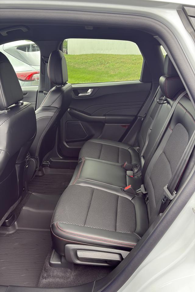 2025 Ford Escape  Photo5