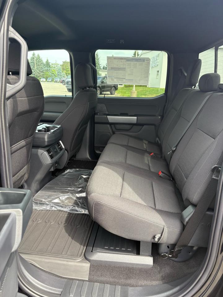 2025 Ford F-150  Photo5