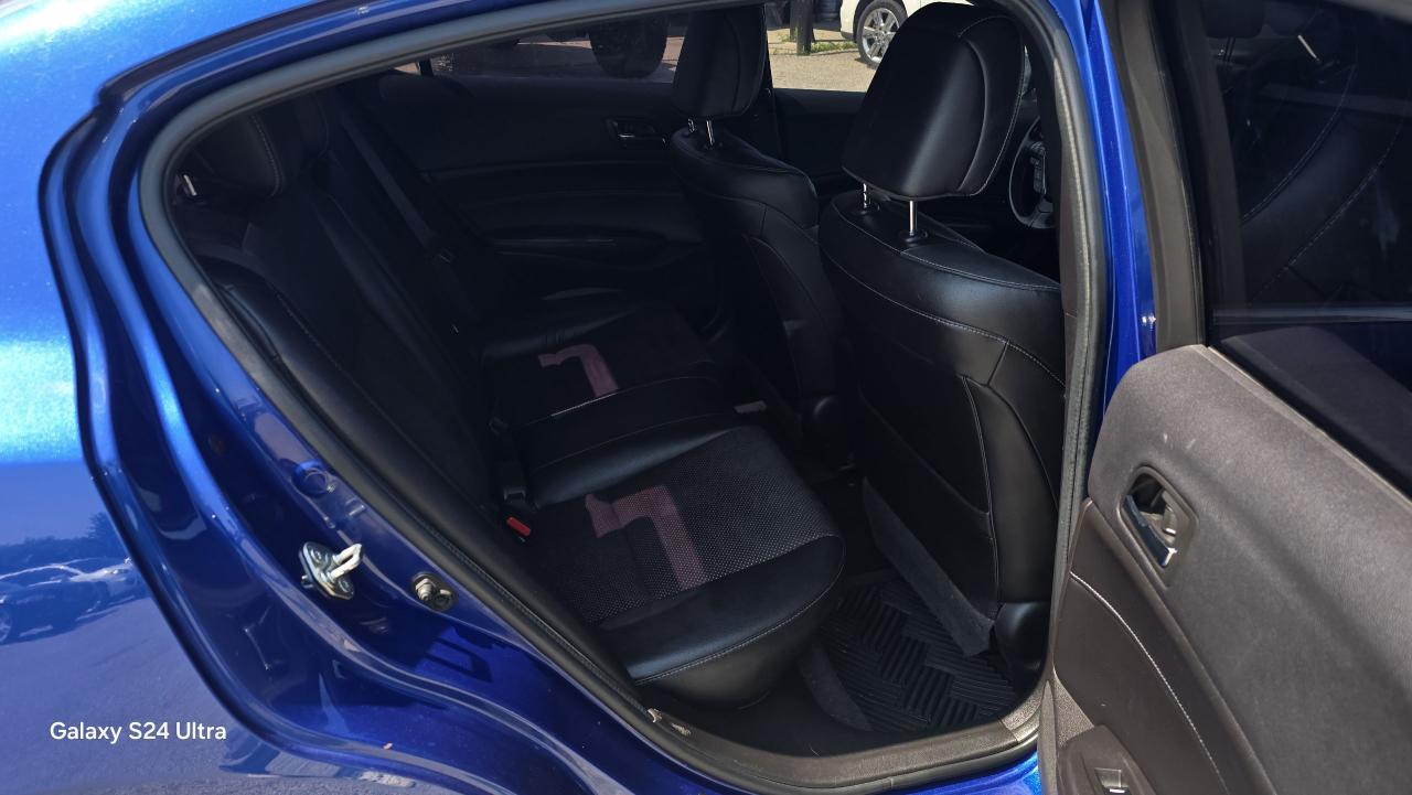2017 Acura ILX Anniversary Edition - Photo #17