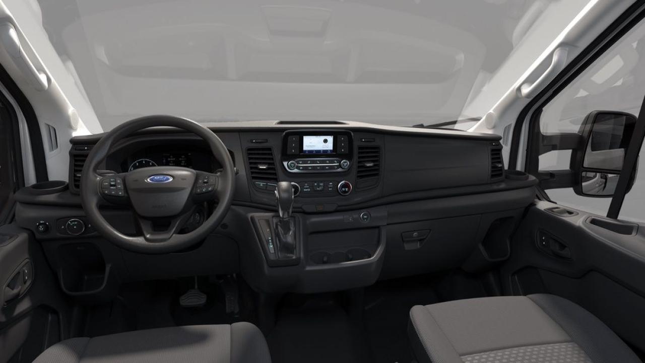 2025 Ford Transit Cargo Van Photo7