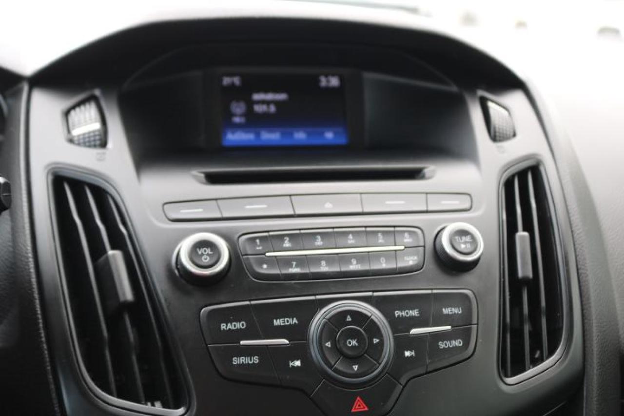2017 Ford Focus  Photo