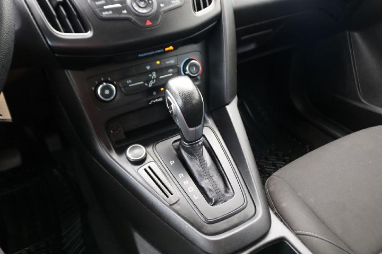 2017 Ford Focus  Photo