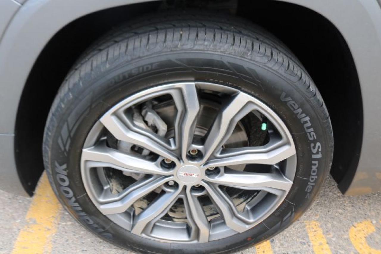 2020 GMC Terrain DENALI AWD Photo2
