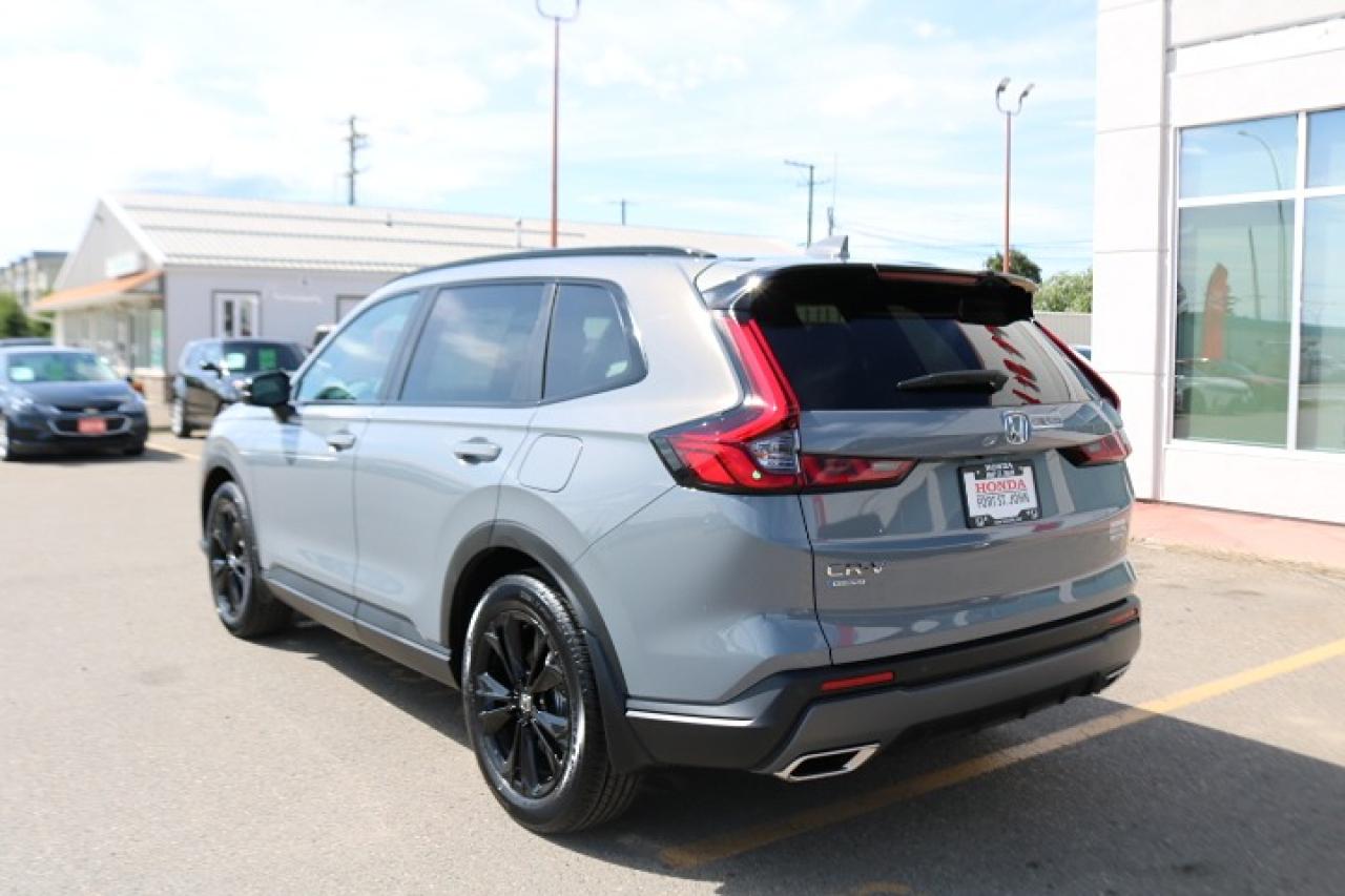 2026 Honda CR-V Touring AWD Photo